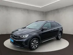 Deep black perleffekt Gebraucht 2024 VW Taigo Move SUV | 21.400 € (Guter Preis)