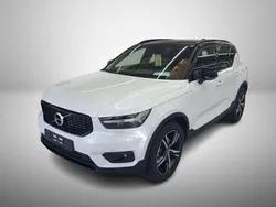 Weiß Gebraucht 2021 Volvo XC40 R-Design SUV | 32.850 € (Fairer Preis)