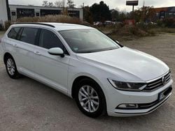 Weiß Gebraucht 2016 VW Passat Comfortline Kombi | 10.990 € (Guter Preis)