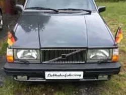 Grau Gebraucht 1986 Volvo 760 Limousine | 5.900 €