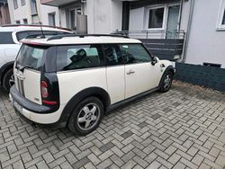 Weiß Gebraucht 2009 Mini Clubman Kombi | 2.550 € (Fairer Preis)