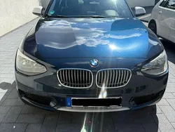 Blau Gebraucht 2011 BMW 118 Urban Line Kleinwagen | 7.995 € (Guter Preis)