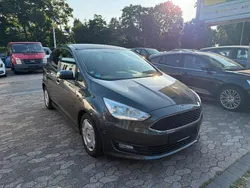 Grau Gebraucht 2016 Ford C-MAX Van / Kleinbus | 6.900 € (Fairer Preis)