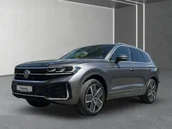 Grau Neu 2025 VW Touareg R-line SUV | 76.993 €