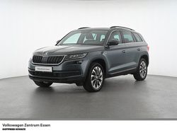 Grau Gebraucht 2021 Skoda Kodiaq Clever SUV | 32.460 € (Fairer Preis)