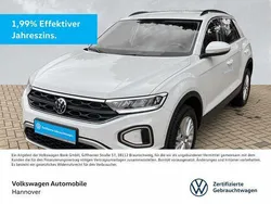 Pure white Gebraucht 2024 VW T-Roc Life SUV | 20.970 € (Guter Preis)