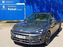 Magnetic grau metallic Neu 2025 Cupra Leon Kombi | 41.390 € (Teuer)