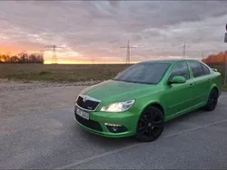Grün Gebraucht 2012 Skoda Octavia RS Limousine | 10.300 € (Fairer Preis)