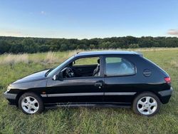 Schwarz Gebraucht 1994 Peugeot 306 Limousine | 4.800 €