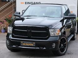 Schwarz Gebraucht 2015 Dodge Ram Abholung | 28.999 € (Fairer Preis)