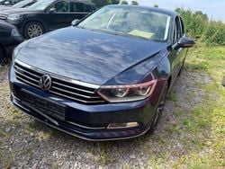 Blau Gebraucht 2015 VW Passat Limousine | 14.100 € (Superpreis)