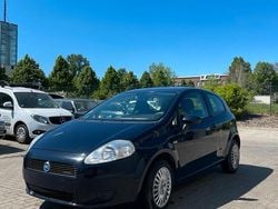 Blau Gebraucht 2005 Fiat Grande Punto Kleinwagen | 1.800 € (Fairer Preis)