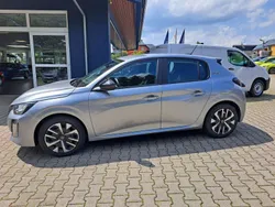 Silber Gebraucht 2024 Peugeot 208 Style Kleinwagen | 19.300 € (Fairer Preis)