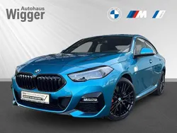 Snapper rocks blue metallic Gebraucht 2024 BMW 220 M Sport Coupé | 36.900 € (Fairer Preis)