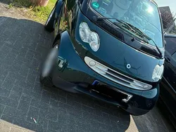 Schwarz Gebraucht 2005 Smart ForTwo Coupé Pure Coupé | 3.500 € (Fairer Preis)