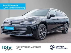 Grenadillschwarz metallic Gebraucht 2024 VW Passat Business Kombi | 40.980 €
