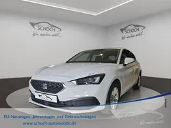 Weiß Gebraucht 2021 Seat Leon Style Limousine | 19.350 € (Fairer Preis)