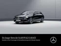 Unilack nachtschwarz Gebraucht 2021 Mercedes CLA200 Shooting Brake Progressive Kombi | 23.450 € (Guter Preis)