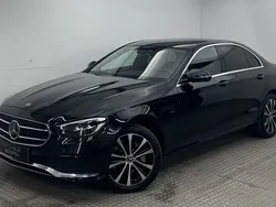Schwarz Gebraucht 2020 Mercedes E300 Avantgarde Limousine | 36.800 € (Fairer Preis)