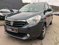 Grau "comete" Gebraucht 2012 Dacia Lodgy Lauréate Van / Kleinbus | 6.999 € (Guter Preis)