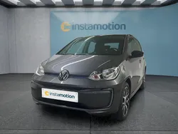 Grau Gebraucht 2023 VW e-up! Kleinwagen | 19.999 € (Etwas zu teuer)