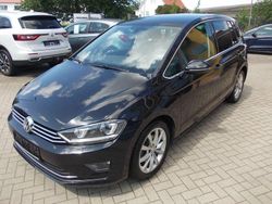Schwarz Gebraucht 2014 VW Golf Sportsvan Highline Van / Kleinbus | 13.700 € (Fairer Preis)