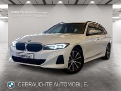 Weiß Gebraucht 2022 BMW 320 Sport Line Kombi | 29.580 € (Etwas zu teuer)