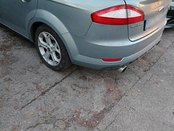 Grau Gebraucht 2007 Ford Mondeo Titanium Limousine | 4.500 €