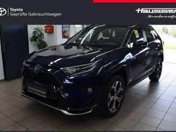 Nagoyablau metallic / dach schwarz Gebraucht 2021 Toyota RAV4 Hybrid Style SUV | 39.940 € (Fairer Preis)