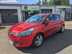 Rot Gebraucht 2014 Renault Clio GrandTour Luxe Kombi | 5.960 € (Fairer Preis)