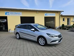Silber Gebraucht 2018 Opel Astra Edition Kombi | 11.700 € (Fairer Preis)