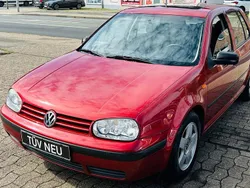 Rot Gebraucht 1998 VW Golf IV Limousine | 2.250 €