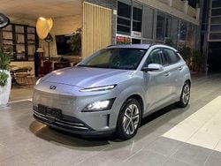 Shimmering silver / met Gebraucht 2022 Hyundai Kona Trend SUV | 20.900 € (Guter Preis)