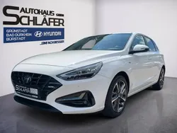 Atlas white / sol Gebraucht 2022 Hyundai i30 Prime Limousine | 19.780 € (Etwas zu teuer)