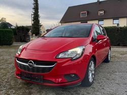 Rot Gebraucht 2015 Opel Corsa Edition Limousine | 9.990 € (Fairer Preis)