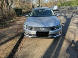 Silber Gebraucht 2017 VW Passat Comfortline Kombi | 12.999 € (Fairer Preis)