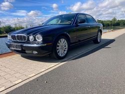 Blau Gebraucht 2006 Jaguar XJ8 Limousine | 9.999 €