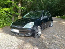 Schwarz Gebraucht 2005 Ford Fiesta Kleinwagen | 1.800 € (Fairer Preis)