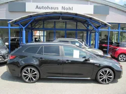 Schwarz Gebraucht 2020 Toyota Corolla Comfort Kombi | 19.480 € (Guter Preis)