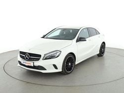 Weiß Gebraucht 2016 Mercedes A160 Urban Limousine | 14.620 € (Fairer Preis)