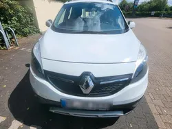 Weiß Gebraucht 2013 Renault Scénic III Van / Kleinbus | 5.500 €
