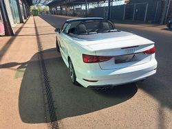 Weiß Gebraucht 2018 Audi A3 Cabriolet Sport Cabrio | 25.950 € (Teuer)