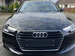 Schwarz Gebraucht 2018 Audi A4 Kombi | 15.000 € (Guter Preis)