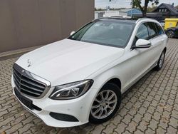 Weiß Gebraucht 2016 Mercedes C200 Exclusive Limousine | 16.890 € (Superpreis)