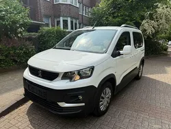 Weiß Gebraucht 2019 Peugeot Rifter Active Van / Kleinbus | 20.885 € (Guter Preis)