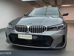Grau Gebraucht 2024 BMW 330 M Sport Limousine | 44.949 € (Etwas zu teuer)