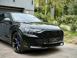 Schwarz Neu 2025 Audi RS Q8 Advanced SUV | 166.588 € (Fairer Preis)