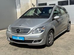 Silber Gebraucht 2006 Mercedes B180 Van / Kleinbus | 2.000 € (Superpreis)