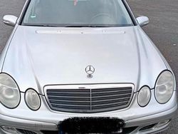 Silber Gebraucht 2004 Mercedes E200 Kombi | 3.490 € (Etwas zu teuer)