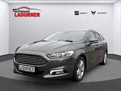 Grau Gebraucht 2017 Ford Mondeo Titanium Kombi | 15.830 € (Fairer Preis)